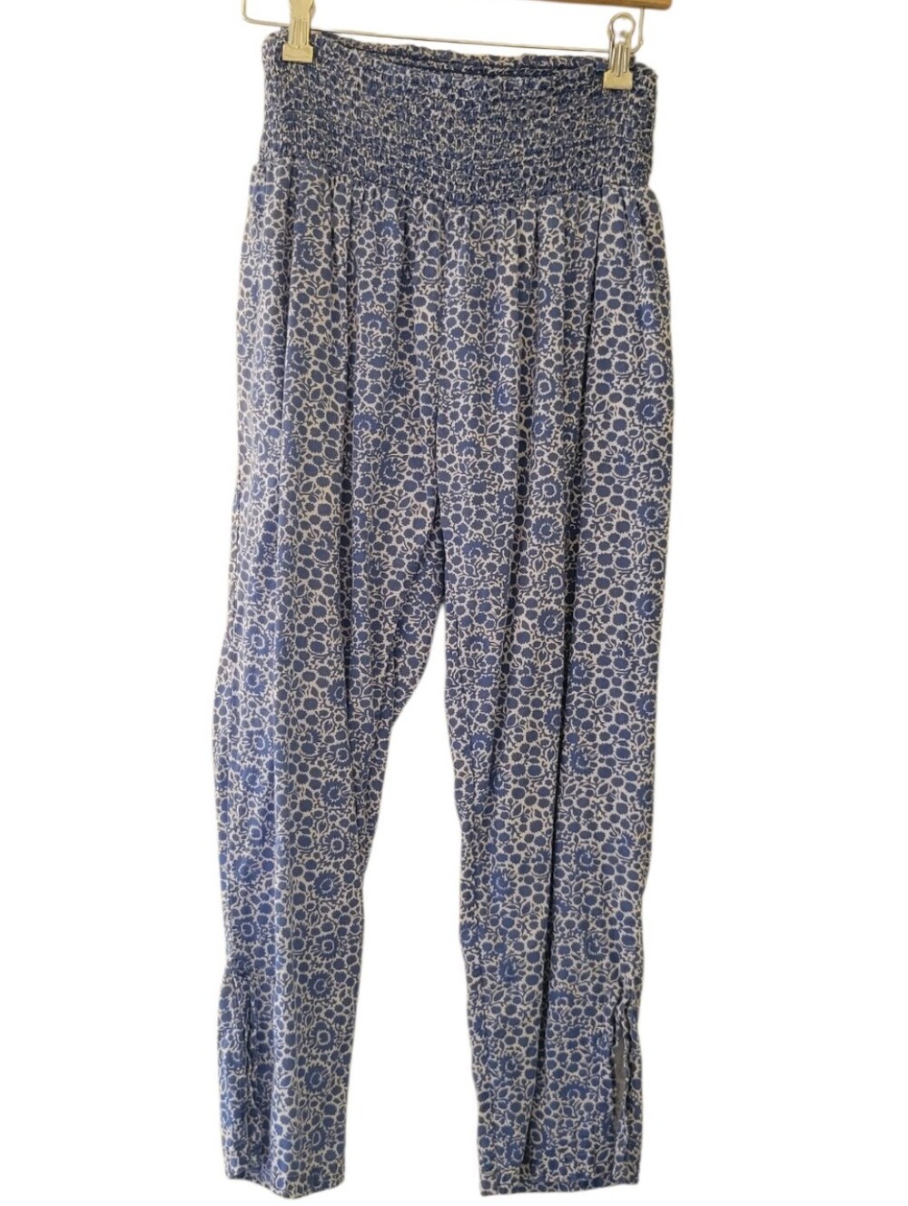 Hatch Maternity Blue Floral Cropped Ankle Pants Size 2